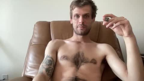 Joeyyy online show from 23, 4, 2026