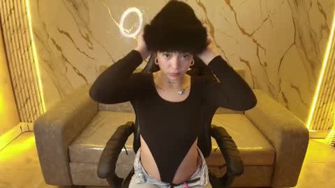 Snapshot of veka_tf chatting on 11, 2, 2026 veka_tf online show from 11, 2, 2026