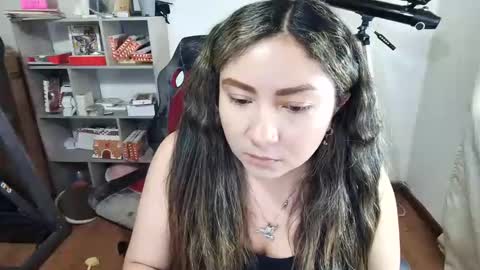 Im VelaI will be Christmas and New Year with my family December 22 to January 13 I will miss you guys. online show from 25, 11, 2025