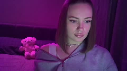 velour_myst online show from 9, 6, 2026