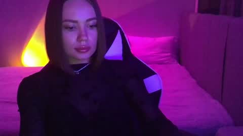 velour_myst online show from 5, 7, 2026