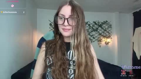Sophi  online show from 5, 4, 2026