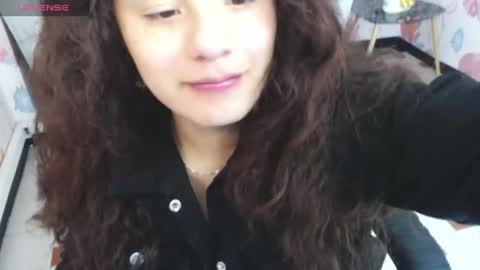 velvet_moon_v online show from 1, 4, 2026