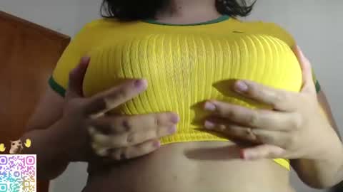 Snapshot of velvetcrystal chatting on 14, 6, 2026 Crystal PVT OPEN online show from 14, 6, 2026