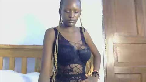 Snapshot of velvetdesiree chatting on 11, 5, 2026 velvetdesiree online show from 11, 5, 2026