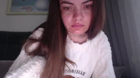Snapshot of velvetmoon123 chatting on 13, 5, 2026 velvetmoon123 online show from 13, 5, 2026