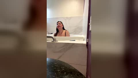 velvetsinner38 online show from 28, 2, 2026