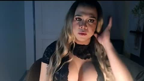 Snapshot of velvettransx chatting on 12, 6, 2026 Vel online show from 12, 6, 2026