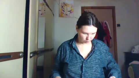 vendi rassell8855 online show from 27, 2, 2026