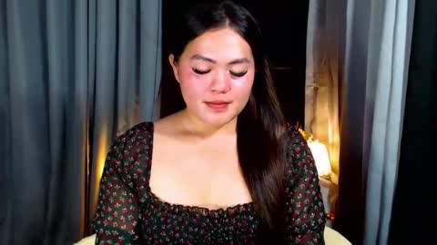 Snapshot of venus_colly chatting on 15, 4, 2026 I am Colly Your mystery girl online show from 15, 4, 2026