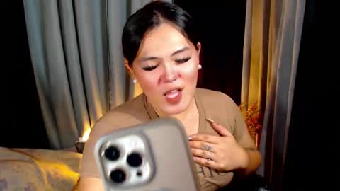 Snapshot of venus_colly chatting on 14, 5, 2026 I am Colly Your mystery girl online show from 14, 5, 2026
