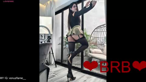 Snapshot of venus_flame chatting on 19, 4, 2026 VENUS online show from 19, 4, 2026