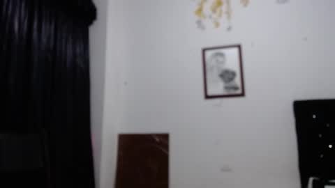 venus_menoza online show from 12, 1, 2026