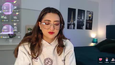 Snapshot of venus_steffen chatting on 25, 9, 2025 Mia online show from 25, 9, 2025