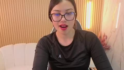 Venus  online show from 1, 12, 2025