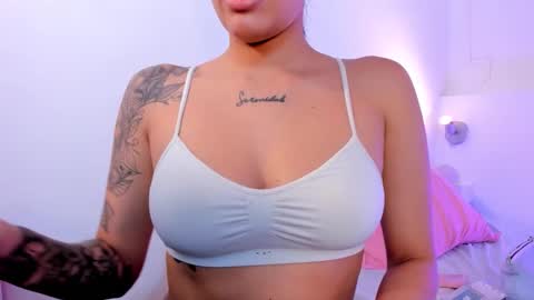 Venus Evans online show from 15, 12, 2025