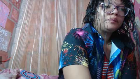 Snapshot of venuslovelatina chatting on 18, 3, 2026 venuslovelatina online show from 18, 3, 2026