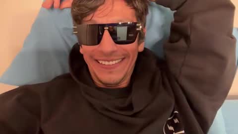 Juan Vergas online show from 18, 12, 2025