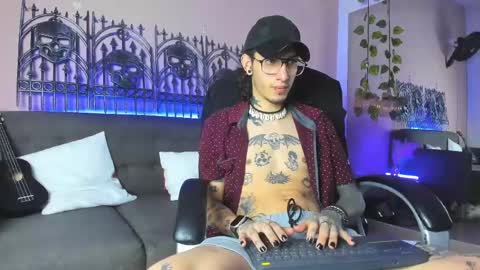 Snapshot of vergil_noir chatting on 28, 5, 2026 vergil_noir online show from 28, 5, 2026