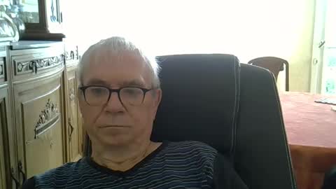 Snapshot of vergne50 chatting on 25, 5, 2026 vergne50 online show from 25, 5, 2026