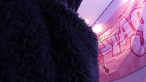     online show from 27, 11, 2025