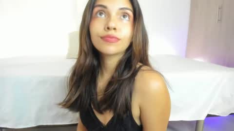 Snapshot of verohoneymoon chatting on 2, 7, 2026 Veronica online show from 2, 7, 2026
