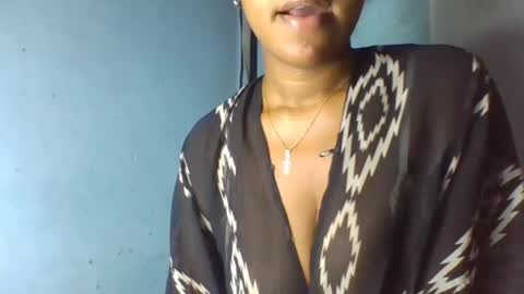 verolla31 online show from 19, 2, 2025