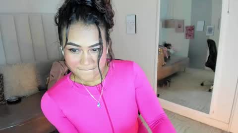 Snapshot of veronica_b07 chatting on 8, 5, 2026 Veronica3 online show from 8, 5, 2026