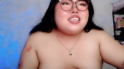 Snapshot of veronicakisses chatting on 3, 7, 2026 MS. VERONICA 22 I love Aza 3 online show from 3, 7, 2026