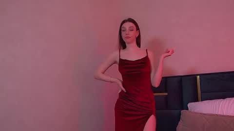 Veronica online show from 5, 3, 2026