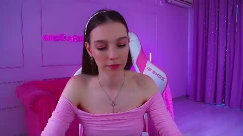Snapshot of veronicavance chatting on 22, 6, 2026 Veronica online show from 22, 6, 2026