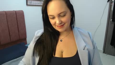 Snapshot of veroniicabbw_ chatting on 15, 6, 2026 veroniicabbw_ online show from 15, 6, 2026