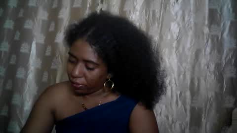 Snapshot of verronique1511 chatting on 11, 5, 2026 verronique1511 online show from 11, 5, 2026