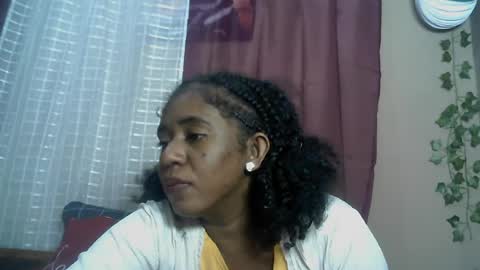 Snapshot of verronique1511 chatting on 1, 7, 2026 verronique1511 online show from 1, 7, 2026
