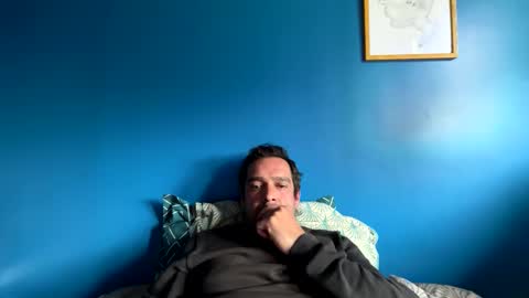 versatilebi7 online show from 4, 10, 2025