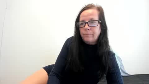 verysassypeachgoddess online show from 11, 3, 2026