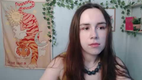 Snapshot of veryveryvery_shy chatting on 30, 6, 2026 veryveryvery_shy online show from 30, 6, 2026