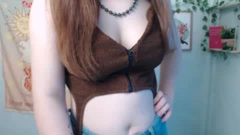 Snapshot of veryveryvery_shy chatting on 11, 7, 2026 veryveryvery_shy online show from 11, 7, 2026
