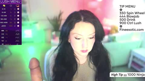 Snapshot of vesafine chatting on 1, 2, 2025 vesafine online show from 1, 2, 2025