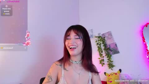 Snapshot of vexa_rosie chatting on 15, 5, 2026 hi im vexa online show from 15, 5, 2026