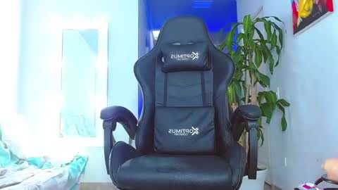 Ariana  online show from 4, 12, 2024