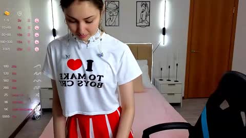 vibetwinkle online show from 25, 5, 2026