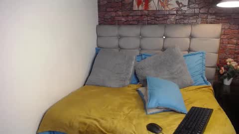 Snapshot of vicky_bass chatting on 9, 3, 2025 VICTORIA online show from 9, 3, 2025