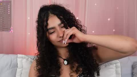 vicky_curly online show from 9, 11, 2025