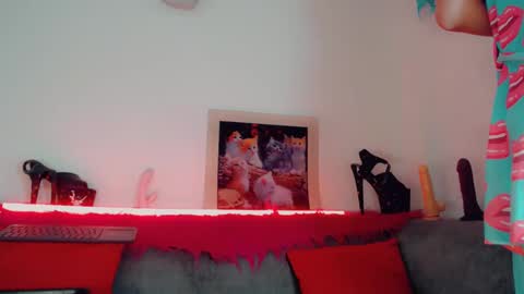 vicky_gill_ online show from 10, 10, 2025