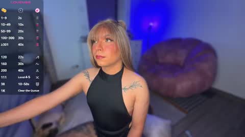 Snapshot of vicky_hot_x chatting on 12, 7, 2026 online show from 12, 7, 2026
