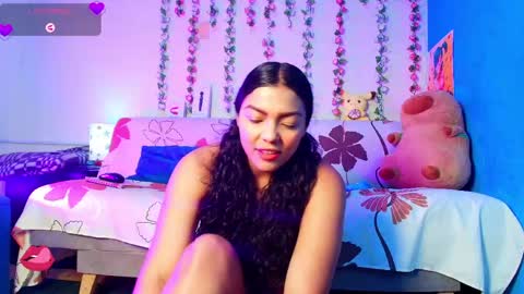 vicky_miller_05 online show from 13, 4, 2026