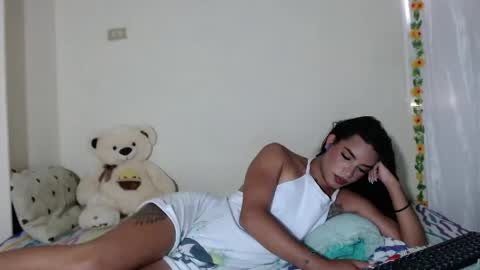 Snapshot of vickyxdany chatting on 4, 6, 2026 vickyxdany online show from 4, 6, 2026