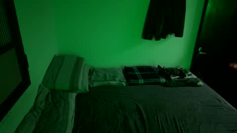 Victor portugual online show from 23, 4, 2026