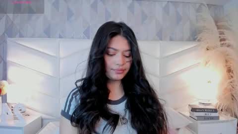 Snapshot of victoria___jonnes chatting on 24, 9, 2025 victoria___jonnes online show from 24, 9, 2025